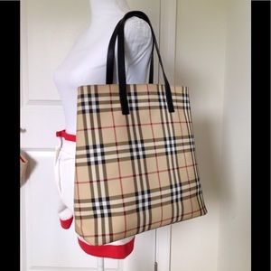 🍃🌹Authentic Burberry Nova Check Tote🌹🍃